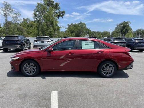 2025 Hyundai ELANTRA HEV Blue