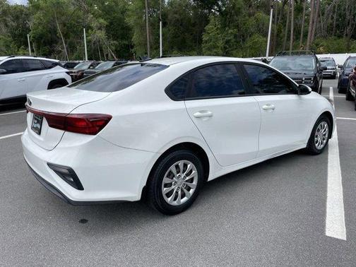 2020 Kia Forte FE