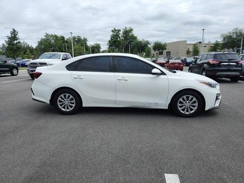 2020 Kia Forte FE