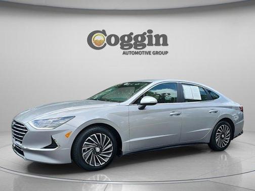 Silver 2023 Hyundai SONATA Hybrid SEL