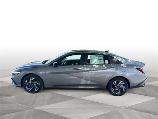 2025 Hyundai ELANTRA HEV SEL Sport