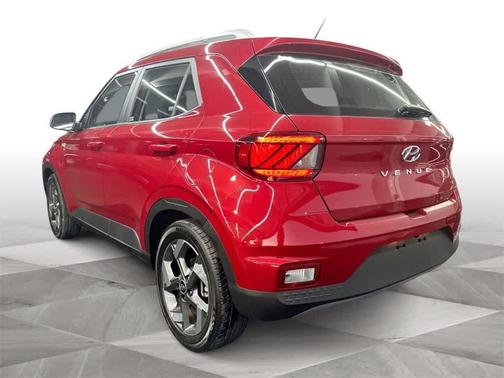 2023 Hyundai VENUE Limited