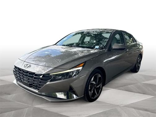 2022 Hyundai ELANTRA Limited