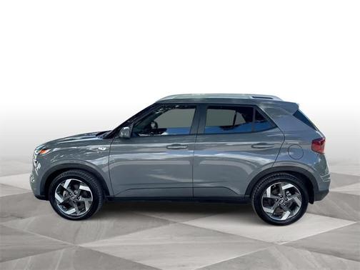 2022 Hyundai VENUE SEL