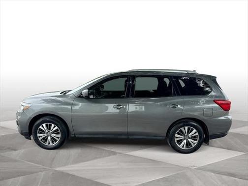 2020 Nissan Pathfinder S