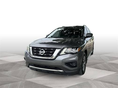2020 Nissan Pathfinder S