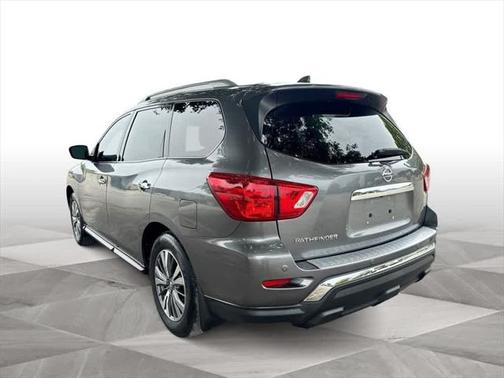 2020 Nissan Pathfinder S