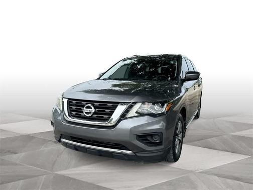 2020 Nissan Pathfinder S
