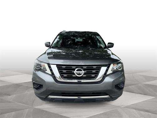 2020 Nissan Pathfinder S