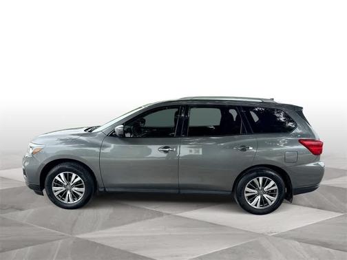 2020 Nissan Pathfinder S