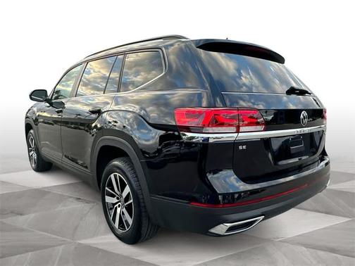 2023 Volkswagen Atlas 2.0T SE