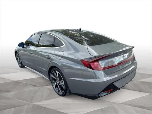 2022 Hyundai SONATA SEL Plus