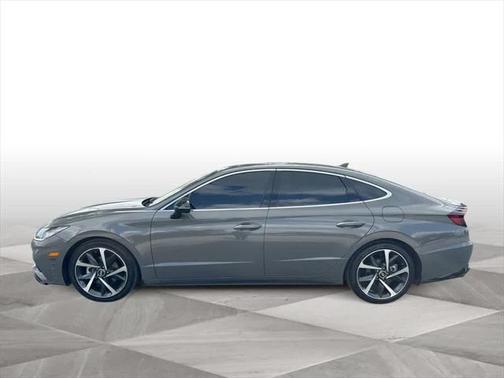 2022 Hyundai SONATA SEL Plus