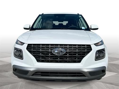 2022 Hyundai VENUE SE