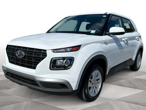 2022 Hyundai VENUE SE