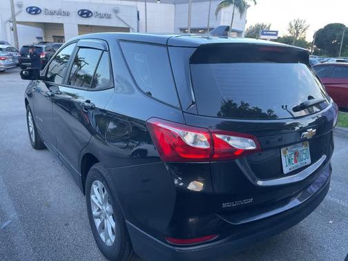 2021 Chevrolet Equinox LS