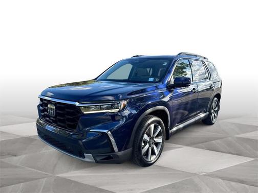 2024 Honda Pilot Touring