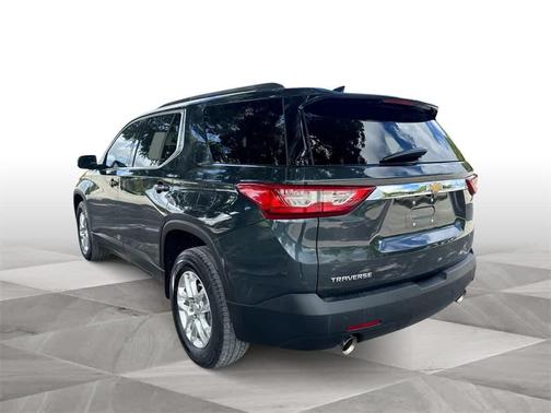 2021 Chevrolet Traverse LT Leather