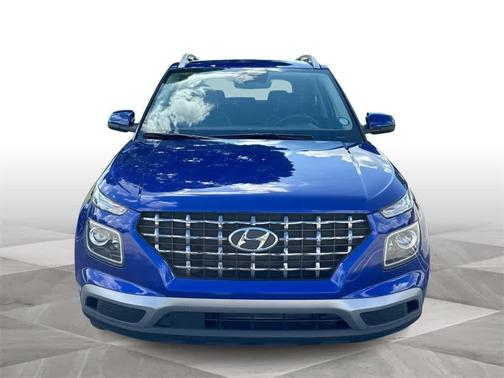2024 Hyundai VENUE Limited