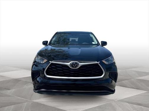 2022 Toyota Highlander L