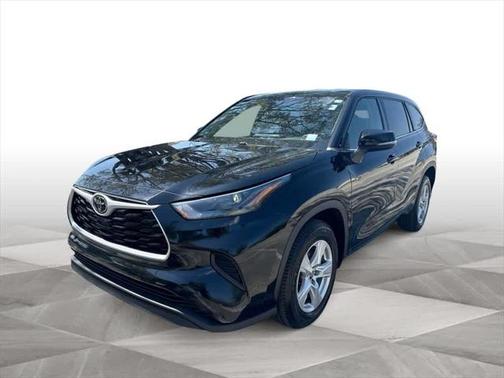 2022 Toyota Highlander L