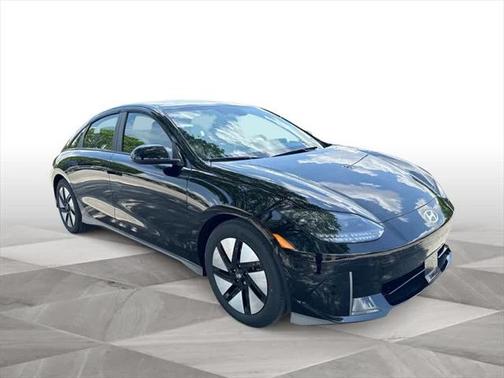 2025 Hyundai IONIQ 6 SE