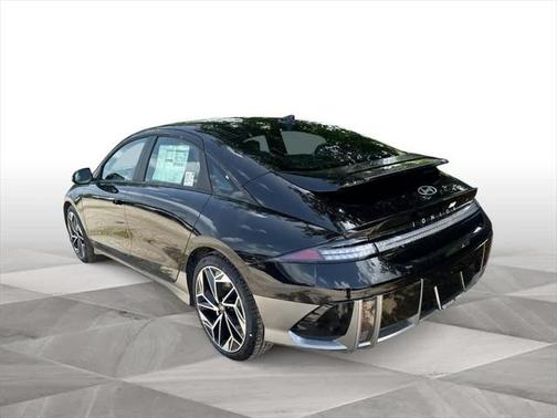2025 Hyundai IONIQ 6 SEL