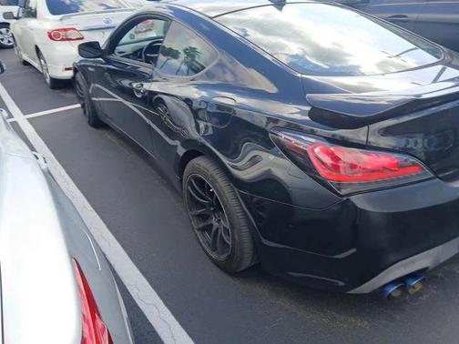 Caspian Black Pearl 2016 Hyundai Genesis Coupe 3.8 Base