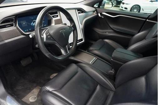 Gray 2018 Tesla Model S 75D