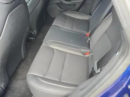 Deep Blue Metallic 2022 Tesla Model S Plaid