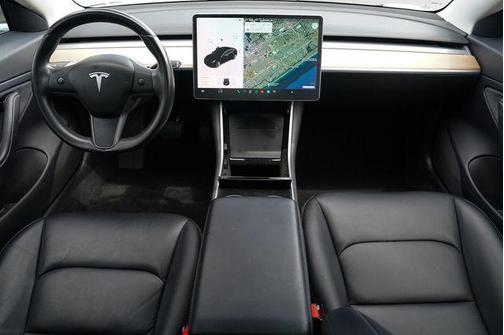 Black 2018 Tesla Model 3 Performance
