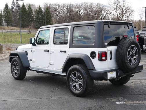 2022 Jeep Wrangler Unlimited Sport