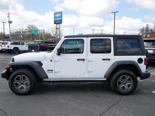 2022 Jeep Wrangler Unlimited Sport