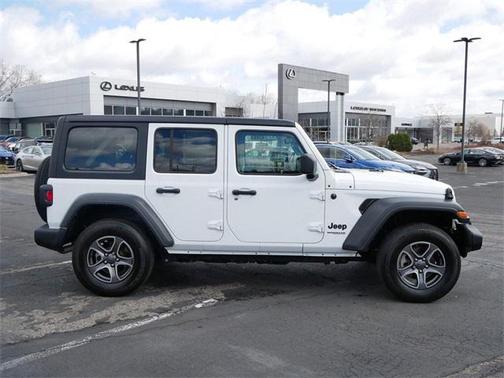 2022 Jeep Wrangler Unlimited Sport