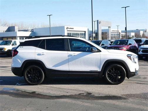 2023 GMC Terrain SLE