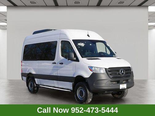 2025 Mercedes-Benz Sprinter 2500 Passenger 144 WB
