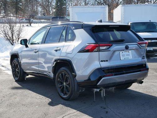 2024 Toyota RAV4 Hybrid SE