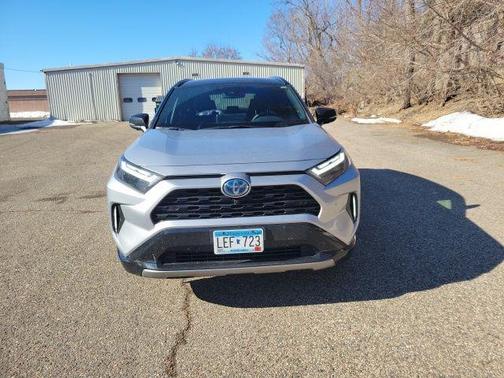 2024 Toyota RAV4 Hybrid SE