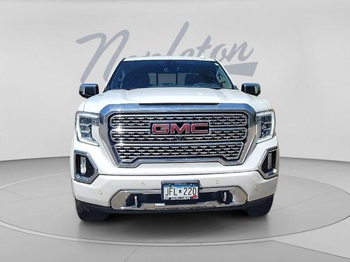 White Frost Tricoat 2021 GMC Sierra 1500 Denali