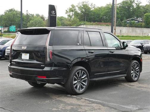 2023 Cadillac Escalade Sport