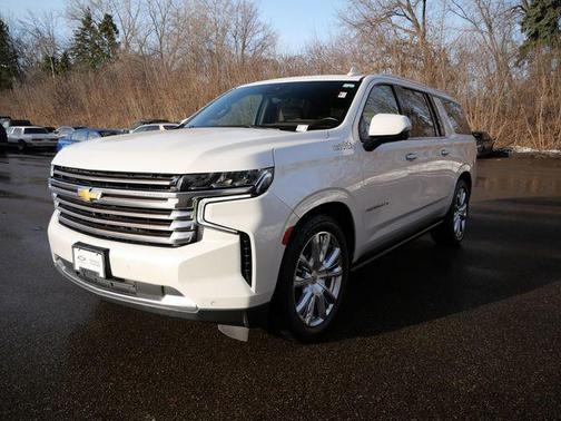 2023 Chevrolet Suburban 4WD High Country