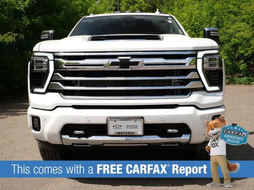 Iridescent Pearl Tricoat 2024 Chevrolet Silverado 3500 High Country