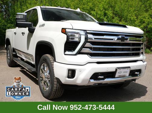 Iridescent Pearl Tricoat 2024 Chevrolet Silverado 3500 High Country