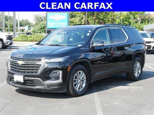 2023 Chevrolet Traverse LT Cloth