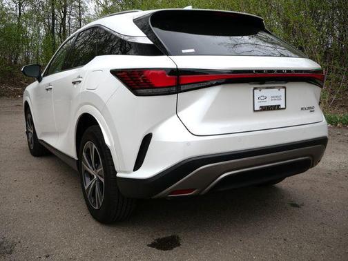 White Pearl 2023 Lexus RX 350 Premium