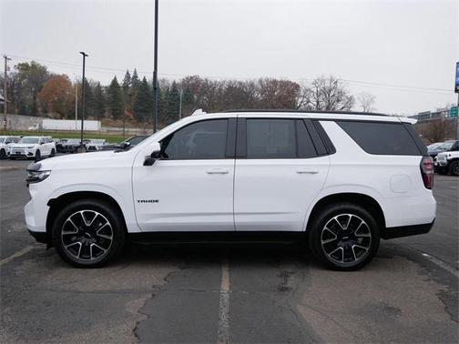 2023 Chevrolet Tahoe 4WD RST