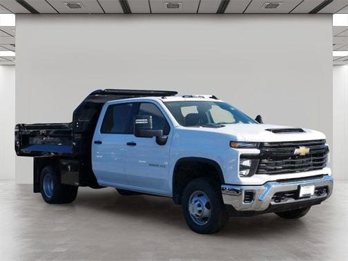 2025 Chevrolet Silverado 3500 WT