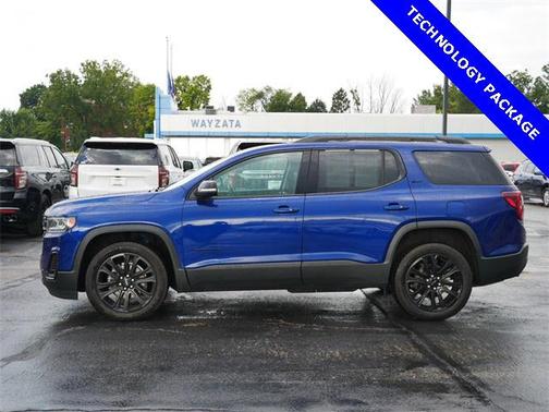 2023 GMC Acadia AWD SLT
