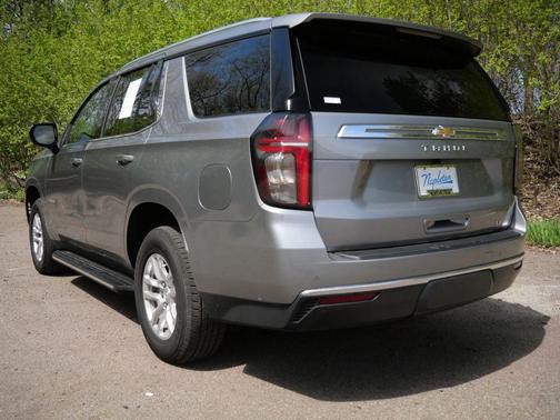 Sterling Gray Metallic 2023 Chevrolet Tahoe LT