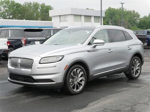 2022 Lincoln Nautilus Reserve